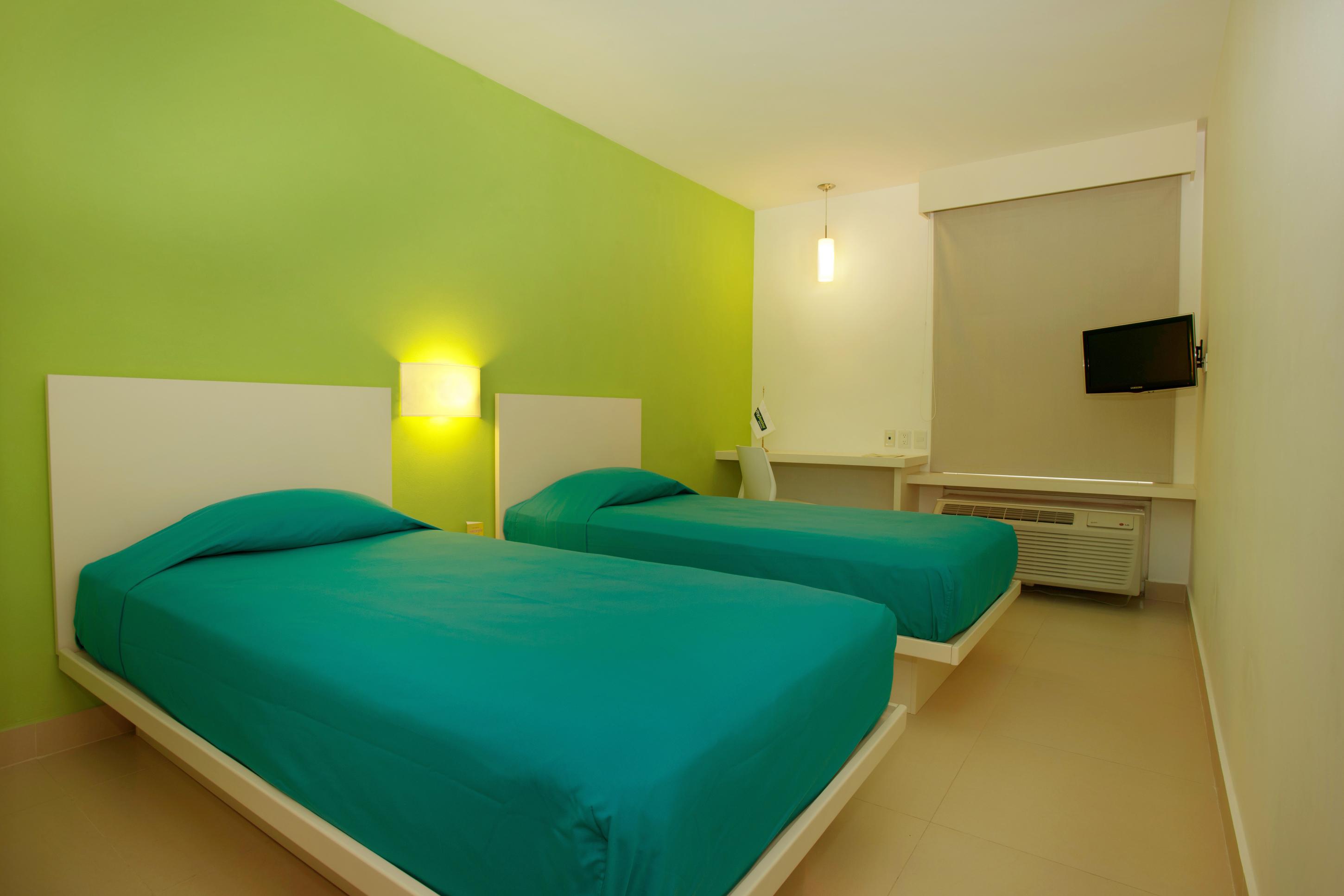 Express Junior Aeropuerto Hotel