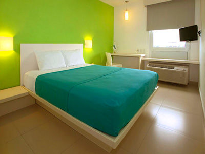 Express Junior Aeropuerto Hotel 3*